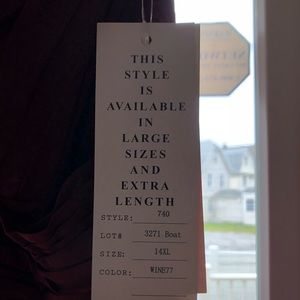 Bill Levkoff WINE size 14 extra length